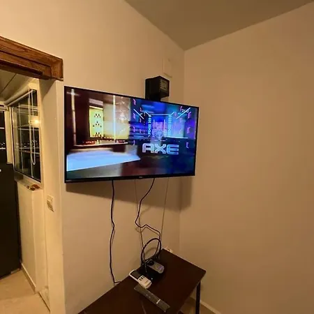 Apartament Faros 3 *