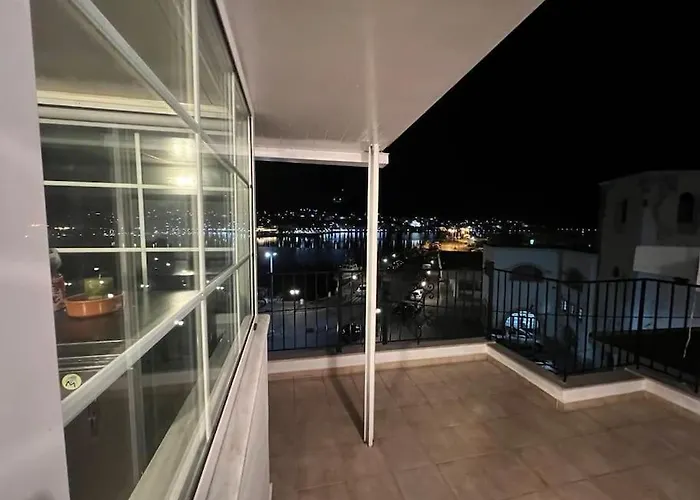 Apartamento Faros 3 *