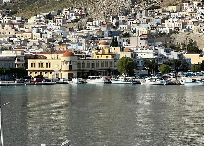 Faros 3 شقة Kálymnos